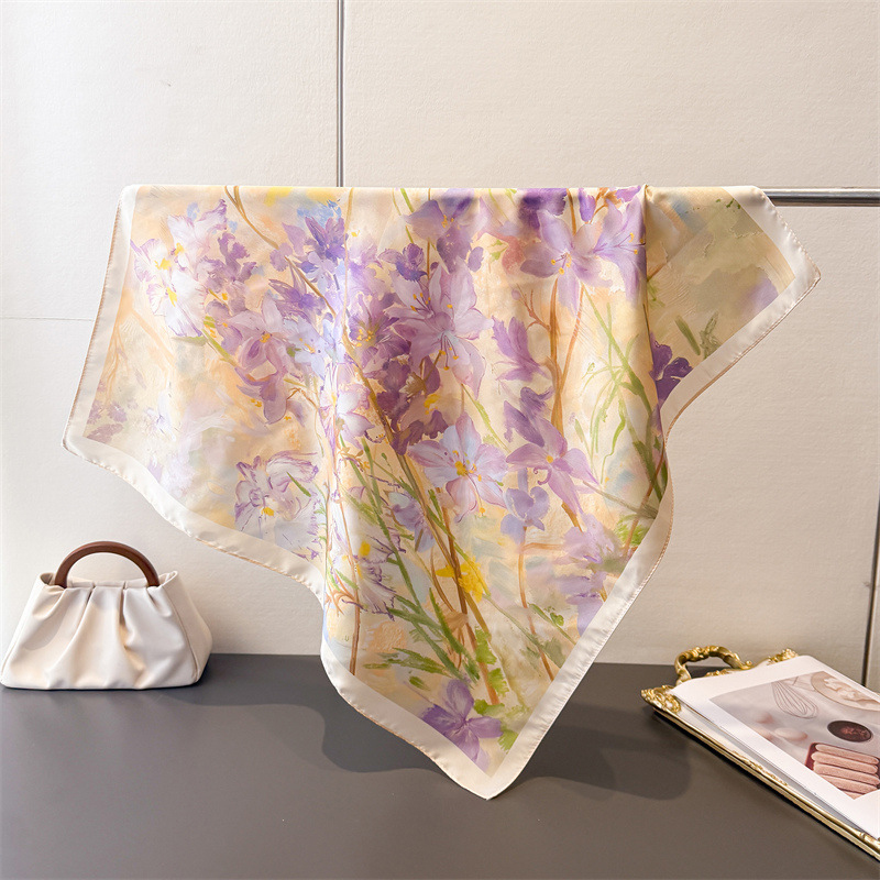 Nuovo Foulard Quadrato in Seta - Hair Care Brand recensione e prezzo